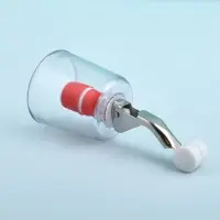 Пробка для бутылки с зажимом Стаканчик