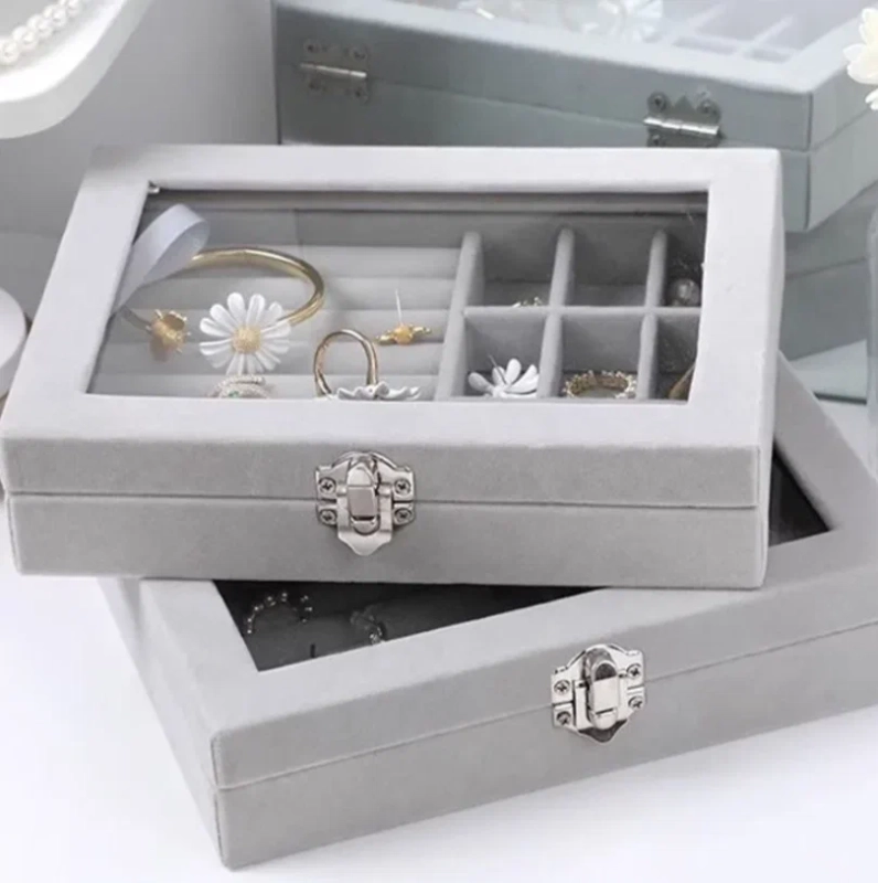 Шкатулка для украшений Шкатулка для украшений