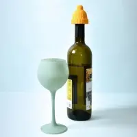 Пробка для бутылки Шапка с помпоном (ассортимент)