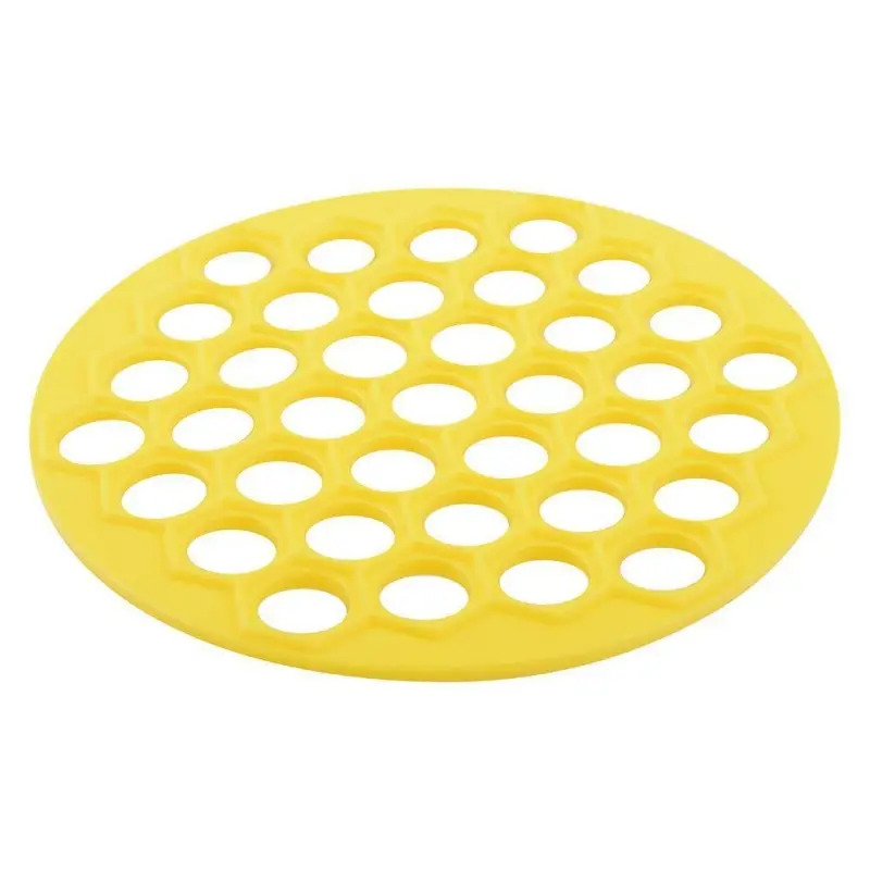 Пельменница пластмассовая 37 ячеек диаметр 25 см (ассортимент)