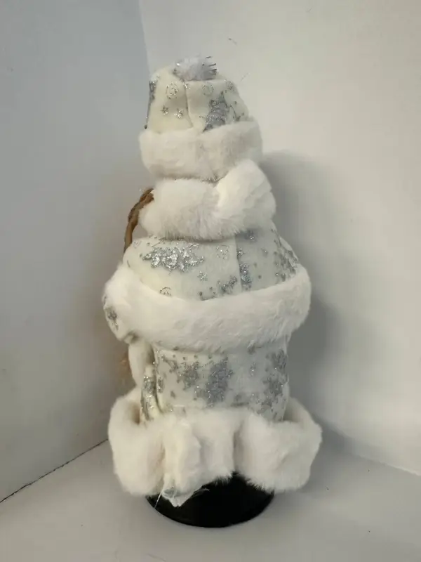 Снегурочка 30 см под елку