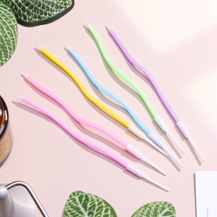 Свечи в торт коктейльные витые Свечи в торт коктейльные витые "С днем рождения", 6 шт, 16,5 см, разноцветные