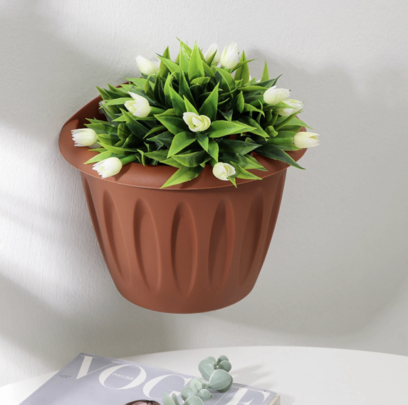 Кашпо настенное «Фелиция», 3,4 л, цвет терракотовый Кашпо настенное «Фелиция», 3,4 л, цвет терракотовый