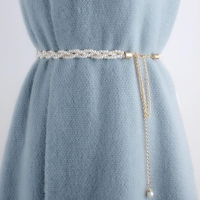 Пояс цепочка с жемчугом на платье