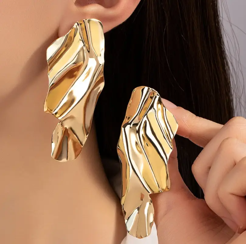 Серьги крупные золотистые