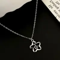 Подвеска Цветок со звездой на цепочке серебристая