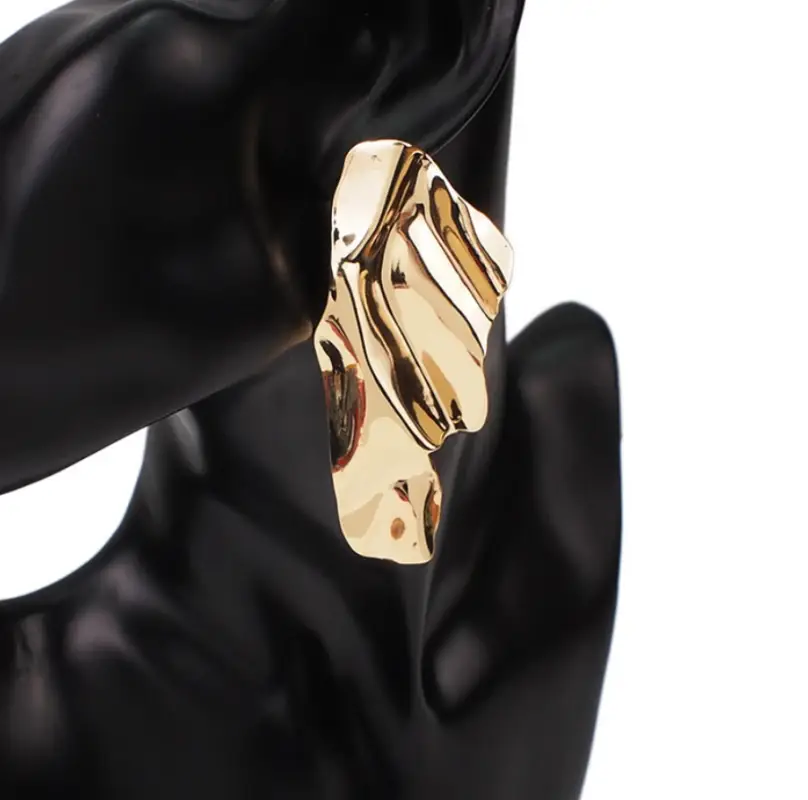 Серьги крупные золотистые