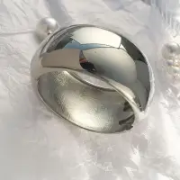 Браслет массивные серебристый