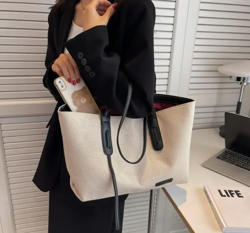 Сумка-мессенджер тканевая бежевая