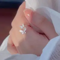 Кольцо Бабочки с камнями серебристое