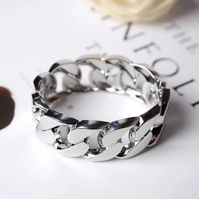 Браслет массивный серебряный