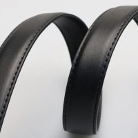 Ремень из натуральной кожи с золотой пряжкой 95 см