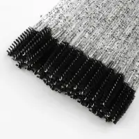 Щеточки для ресниц и бровей 150 штук