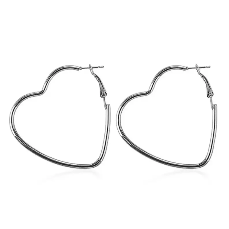 Серьги кольца в форме сердце серебряные