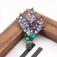 Брошь Лаванда с камнями