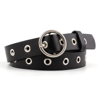Ремень с круглой пряжкой и люверсами 115 см