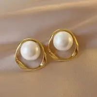 Серьги женские жемчужные Золотистые