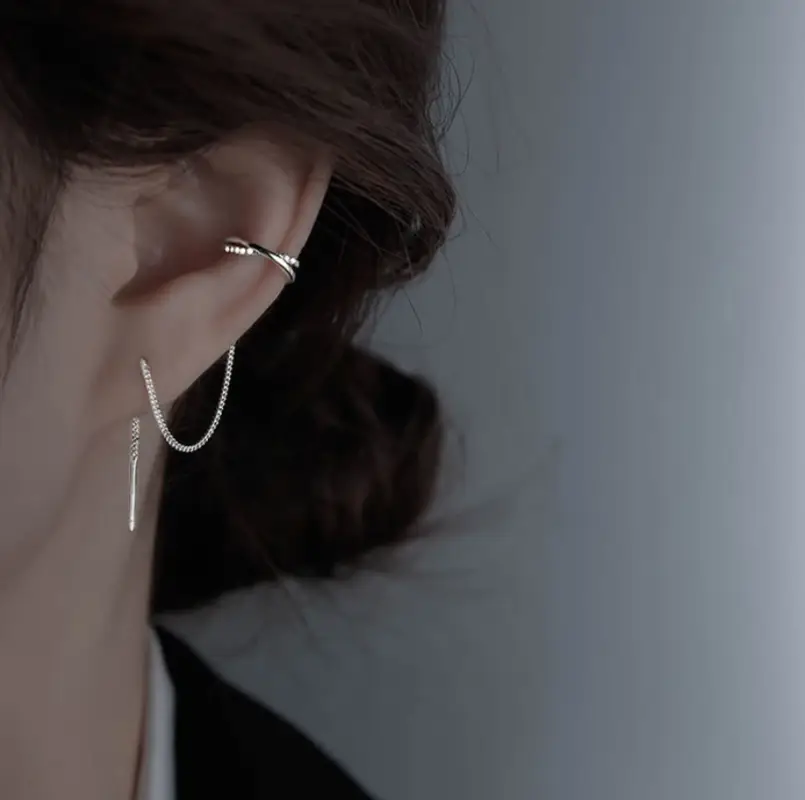 Серьга-кафф с цепочкой серебряная 1 шт