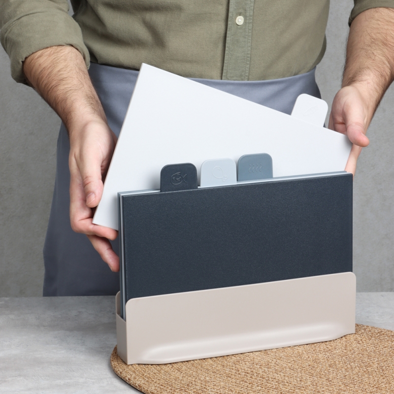 SATOSHI Набор досок разделочных на подставке 5пр 29х22,5х0,5см, пластик SATOSHI Набор досок разделочных на подставке 5пр 29х22,5х0,5см, пластик