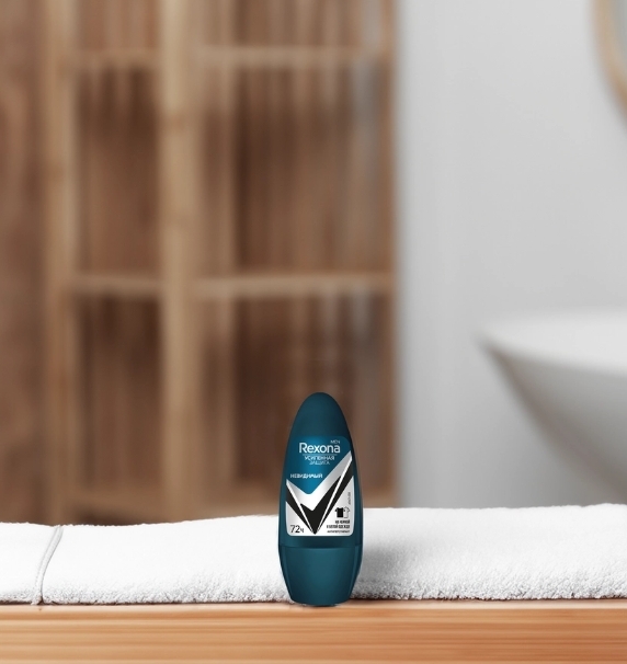 Дезодорант-антиперспирант роликовый мужской REXONA Невидимый на черном и белом, 50мл