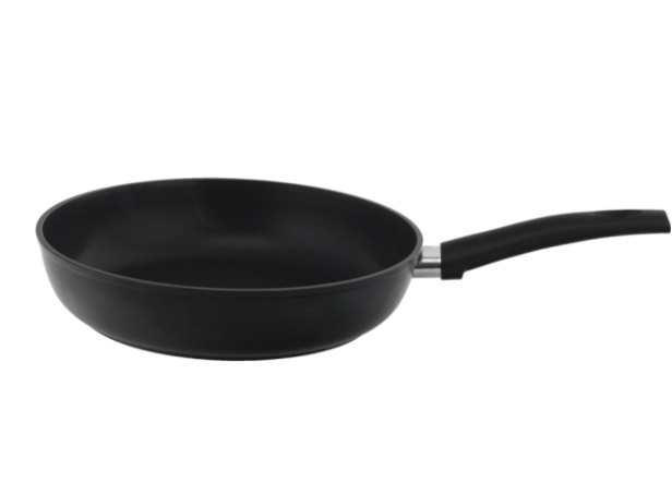 Сковорода HOMECLUB Basic 28см литая, ручка soft-touch