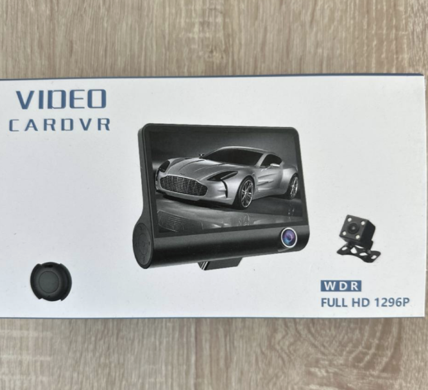 Видео регистратор с 3-мя камерами MA-405