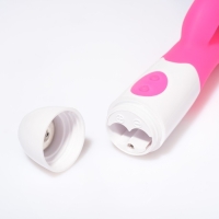 Вибратор - кролик "WOW", стимулятор клитора и точки G, IP67, розовый Вибратор - кролик "WOW", стимулятор клитора и точки G, IP67, розовый