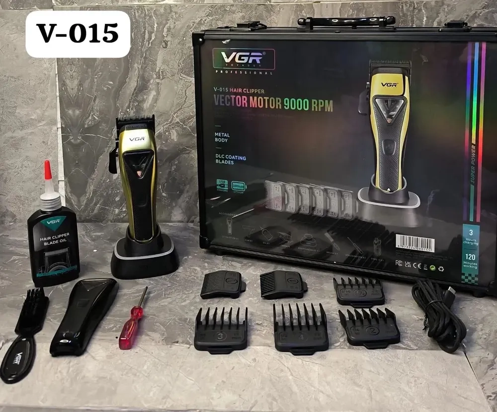 Машинка для стрижки волос Набор в кейсе VGR V-015