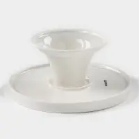 Подставка для тортов и десертов фарфоровая Доляна &laquo;Глория&raquo;, d=16,5 см, цвет белый