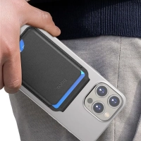 Магнитный карт-холдер с MagSafe