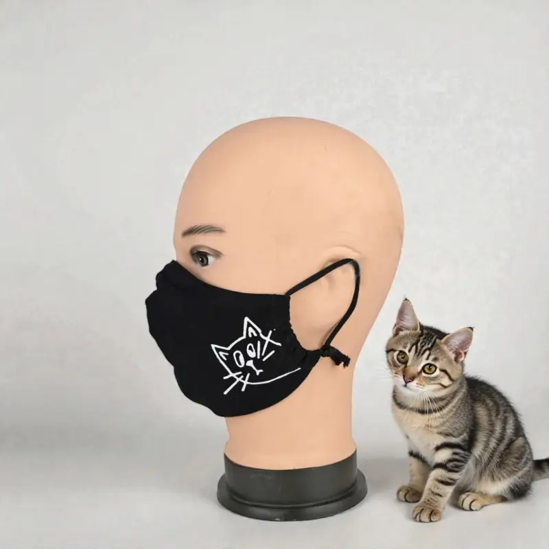 Маска многоразовая двухслойная лого котик (ткань,100% х/б)